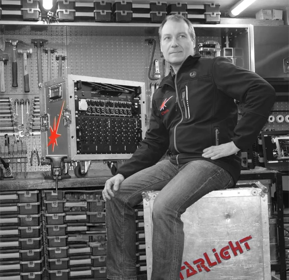 Tontechniker am Mischpult